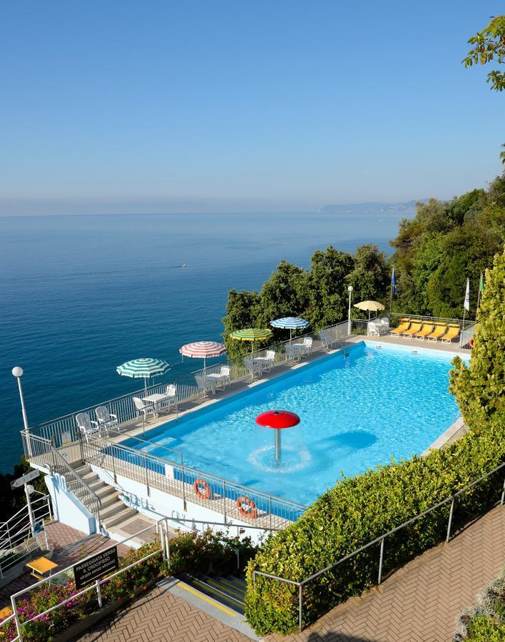 Casa Fatebenefratelli Hotel Varazze Buitenkant foto