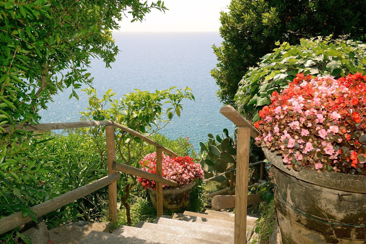 Casa Fatebenefratelli Hotel Varazze Buitenkant foto