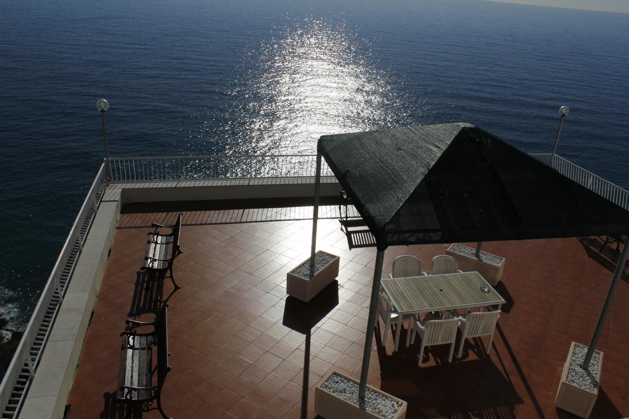 Casa Fatebenefratelli Hotel Varazze Buitenkant foto