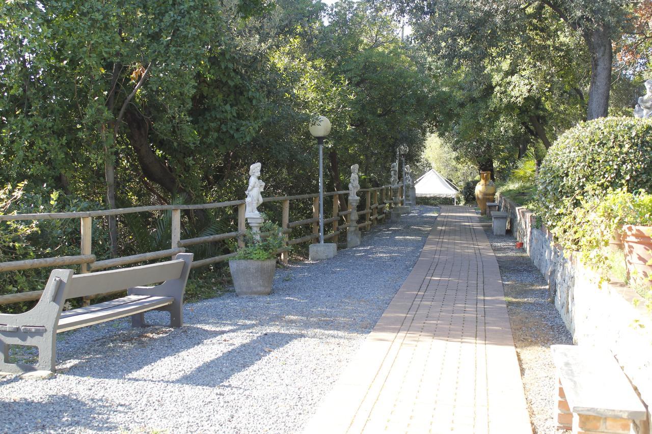 Casa Fatebenefratelli Hotel Varazze Buitenkant foto